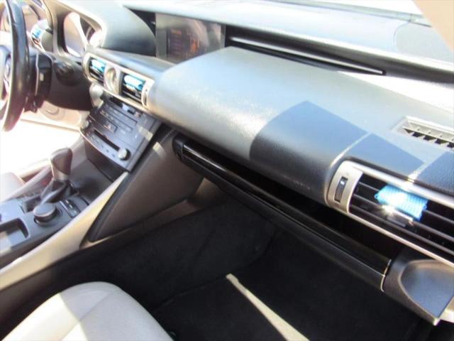 2015 Lexus IS 250 Crafted Line