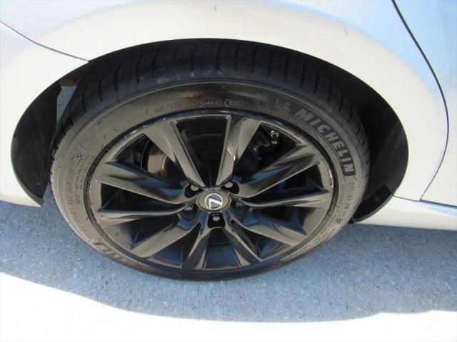 2015 Lexus IS 250 Crafted Line