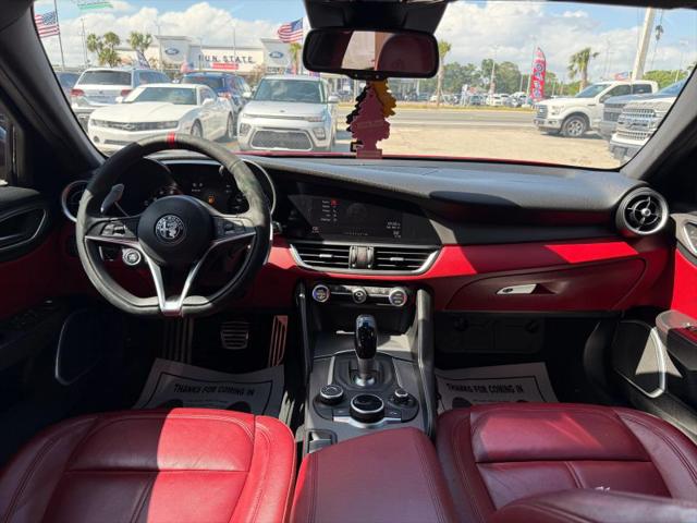 2019 Alfa Romeo Giulia Sport RWD