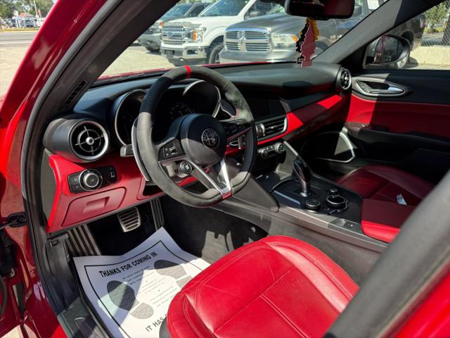2019 Alfa Romeo Giulia Sport RWD