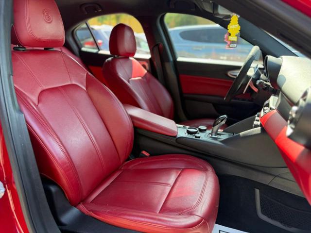 2019 Alfa Romeo Giulia Sport RWD