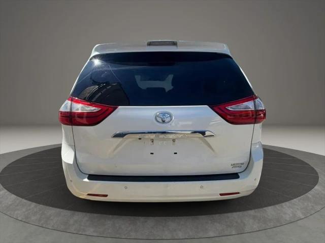 2019 Toyota Sienna Limited 7 Passenger