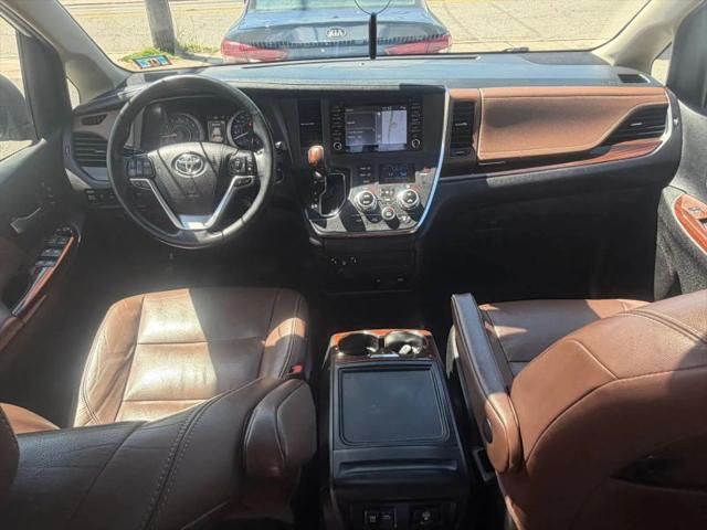2019 Toyota Sienna Limited 7 Passenger