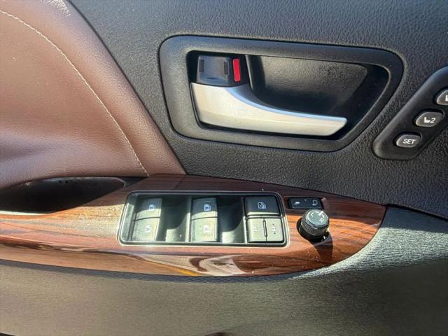 2019 Toyota Sienna Limited 7 Passenger