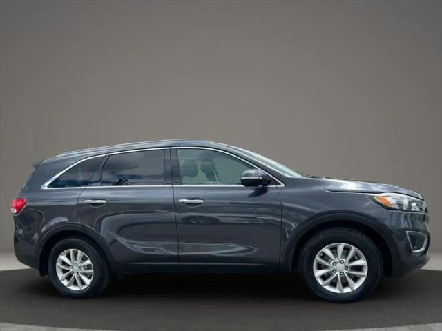 2016 Kia Sorento 2.4L LX