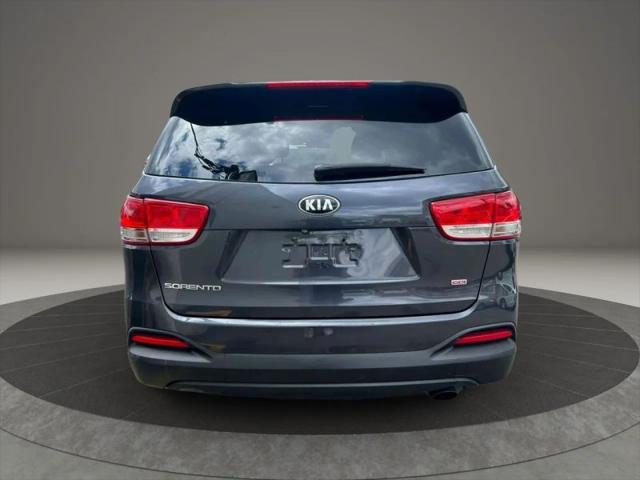 2016 Kia Sorento 2.4L LX
