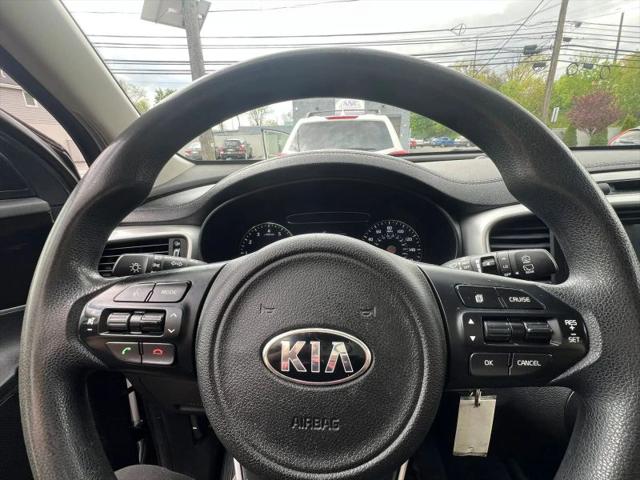 2016 Kia Sorento 2.4L LX