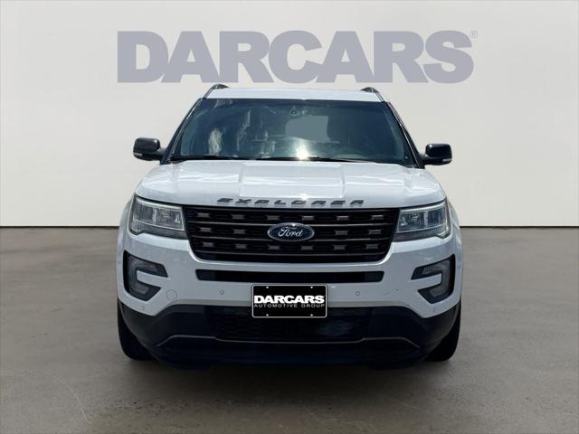 2017 Ford Explorer XLT 2017 Ford Explorer XLT