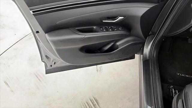 2023 Hyundai Tucson SE