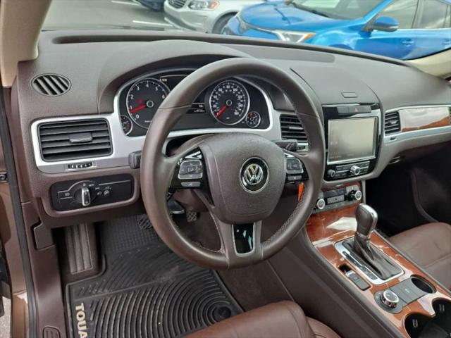 2013 Volkswagen Touareg VR6 Lux