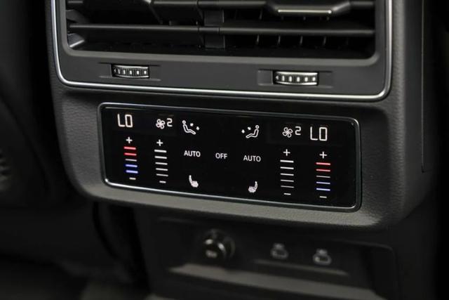 2022 Audi Q8 Prestige 55 TFSI quattro Tiptronic