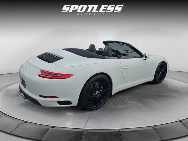 2017 Porsche 911 Carrera 4