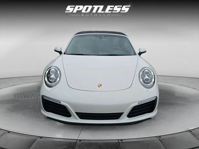 2017 Porsche 911 Carrera 4