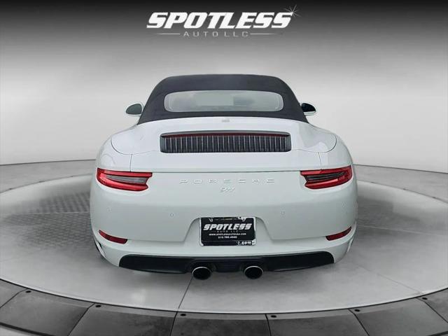2017 Porsche 911 Carrera 4