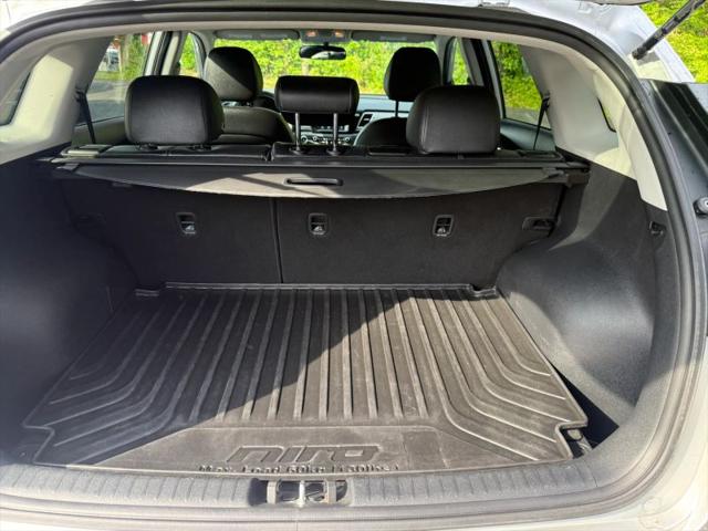 2017 Kia Niro EX
