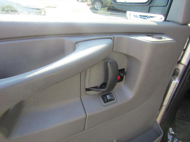 2012 Chevrolet Express LT