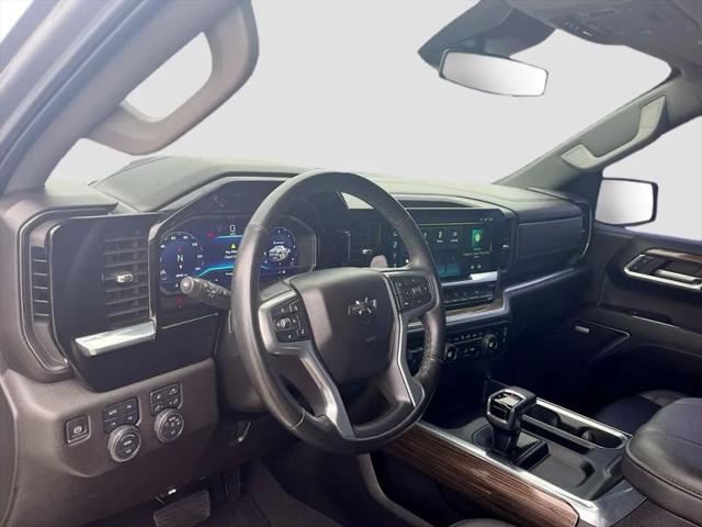2024 Chevrolet Silverado 1500 4WD Crew Cab Short Bed RST