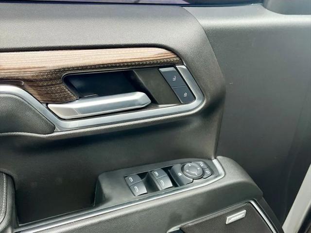 2024 Chevrolet Silverado 1500 4WD Crew Cab Short Bed RST