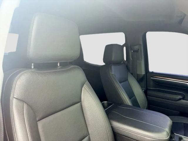 2024 Chevrolet Silverado 1500 4WD Crew Cab Short Bed RST