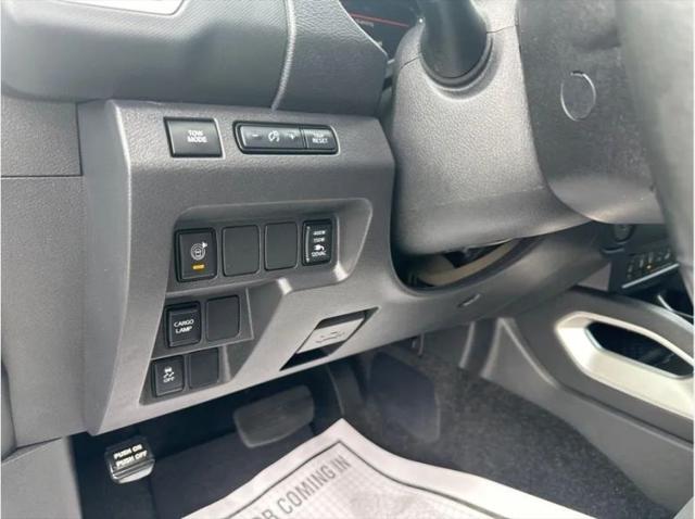 2023 Nissan Frontier Crew Cab Long Bed SV 4x2
