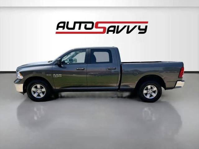 2019 Ram 1500 Classic SLT Crew Cab 4x2 6'4" Box