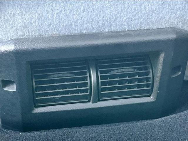 2019 Ram 1500 Classic SLT Crew Cab 4x2 6'4" Box