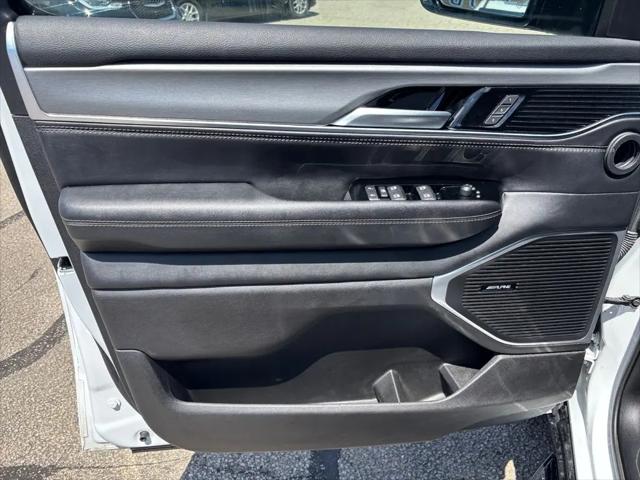 2024 Jeep Wagoneer Series II Carbide 4x4