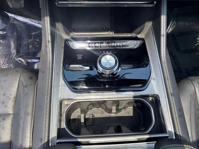 2024 Jeep Wagoneer Series II Carbide 4x4