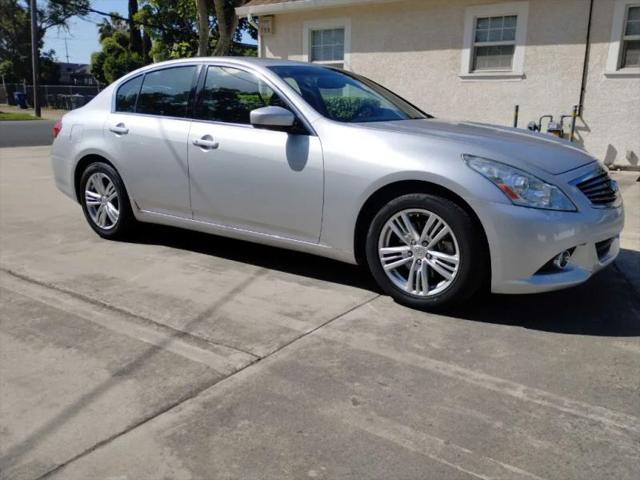 2011 INFINITI G37 Journey