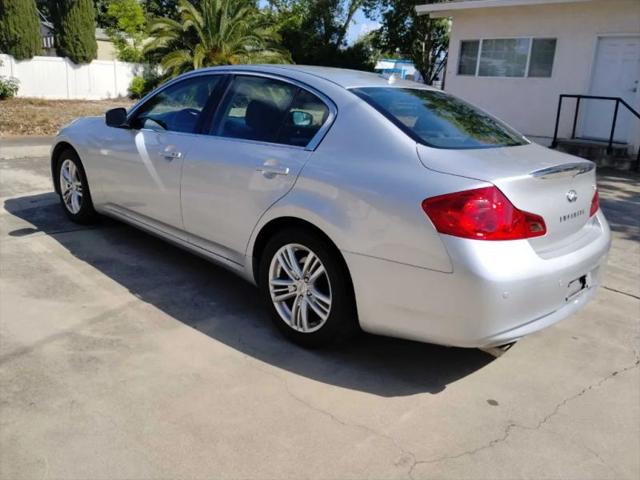 2011 INFINITI G37 Journey