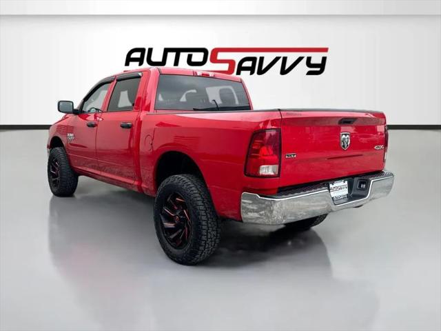2022 Ram 1500 Classic SLT Crew Cab 4x4 5'7" Box