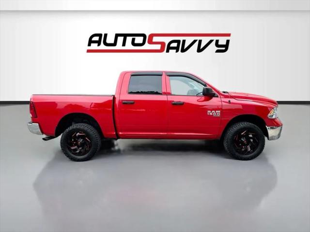 2022 Ram 1500 Classic SLT Crew Cab 4x4 5'7" Box