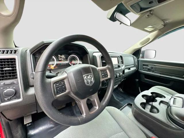2022 Ram 1500 Classic SLT Crew Cab 4x4 5'7" Box