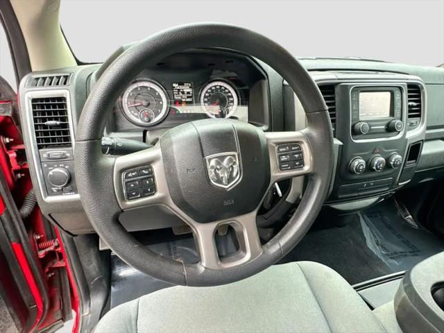 2022 Ram 1500 Classic SLT Crew Cab 4x4 5'7" Box