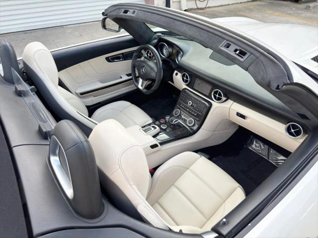2012 Mercedes-Benz SLS AMG AMG
