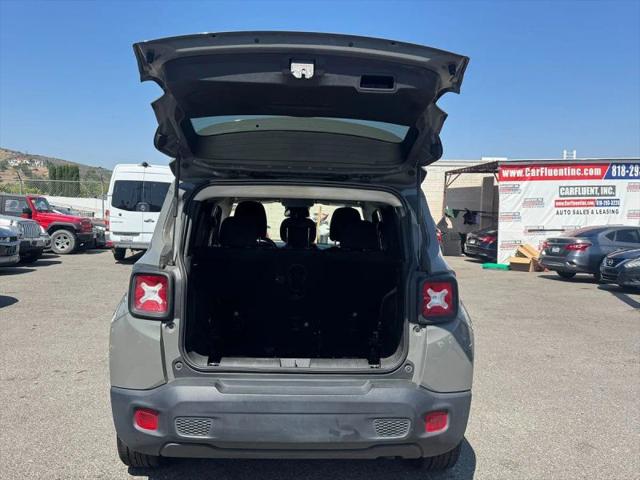 2019 Jeep Renegade Latitude FWD