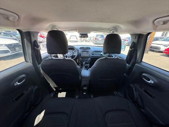 2019 Jeep Renegade Latitude FWD