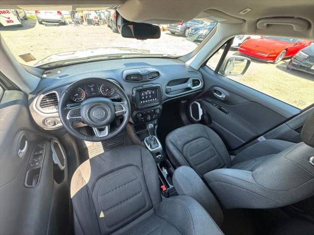 2019 Jeep Renegade Latitude FWD