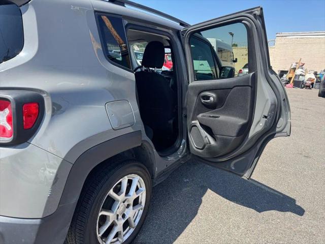 2019 Jeep Renegade Latitude FWD