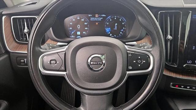 2021 Volvo XC60 T5 Momentum