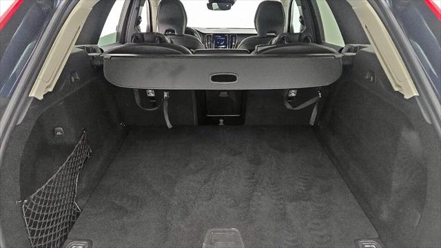 2021 Volvo XC60 T5 Momentum