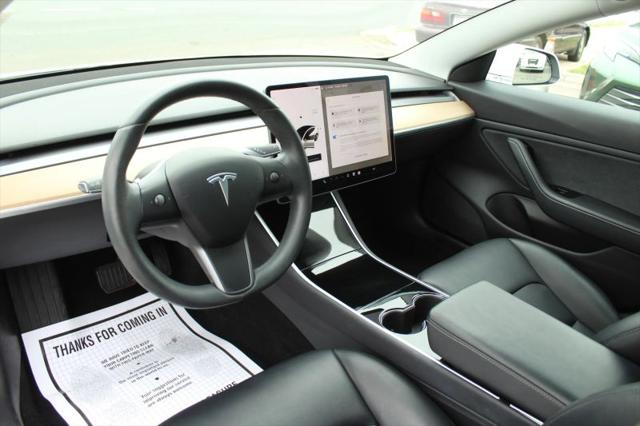 2019 Tesla Model 3 Standard Range