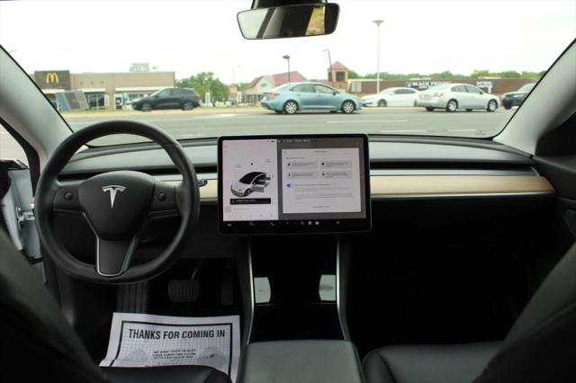 2019 Tesla Model 3 Standard Range
