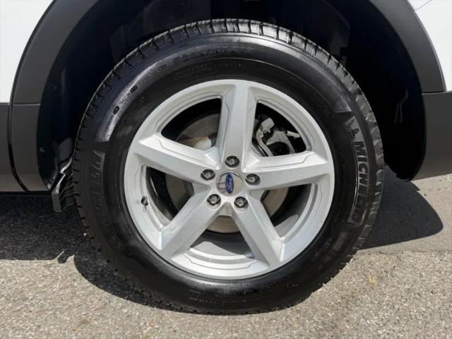 2018 Ford Explorer Base
