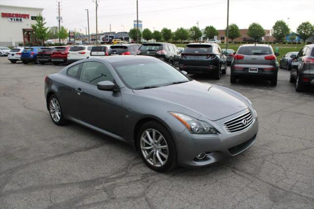 2014 INFINITI Q60 Base