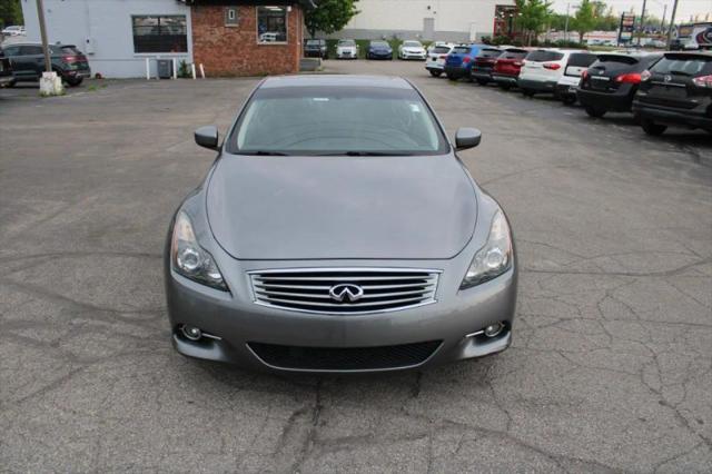 2014 INFINITI Q60 Base