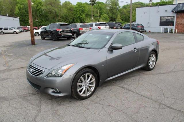 2014 INFINITI Q60 Base