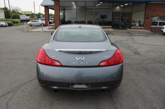 2014 INFINITI Q60 Base