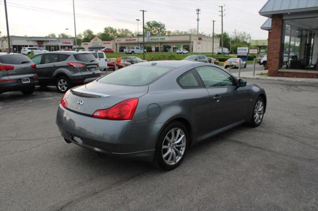 2014 INFINITI Q60 Base