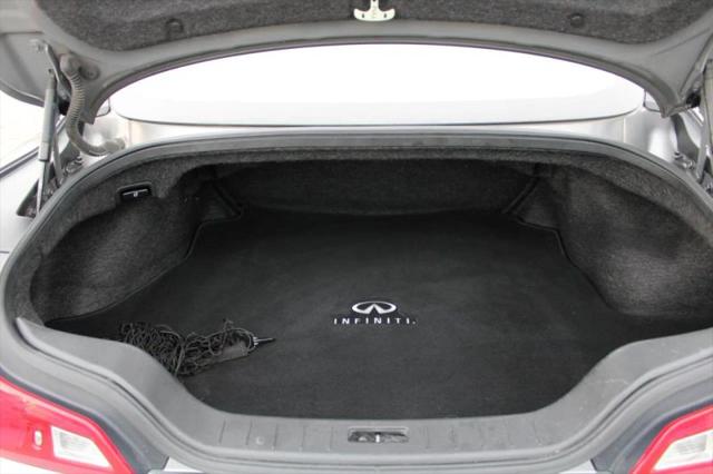 2014 INFINITI Q60 Base